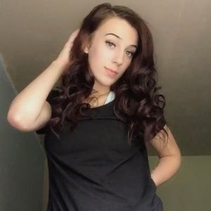 Meet your Posher, Laylay